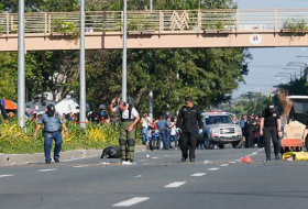 Manila police detonate suspected bomb near US embassy